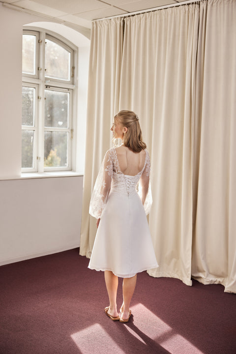 ELINA x JASMIN LIND